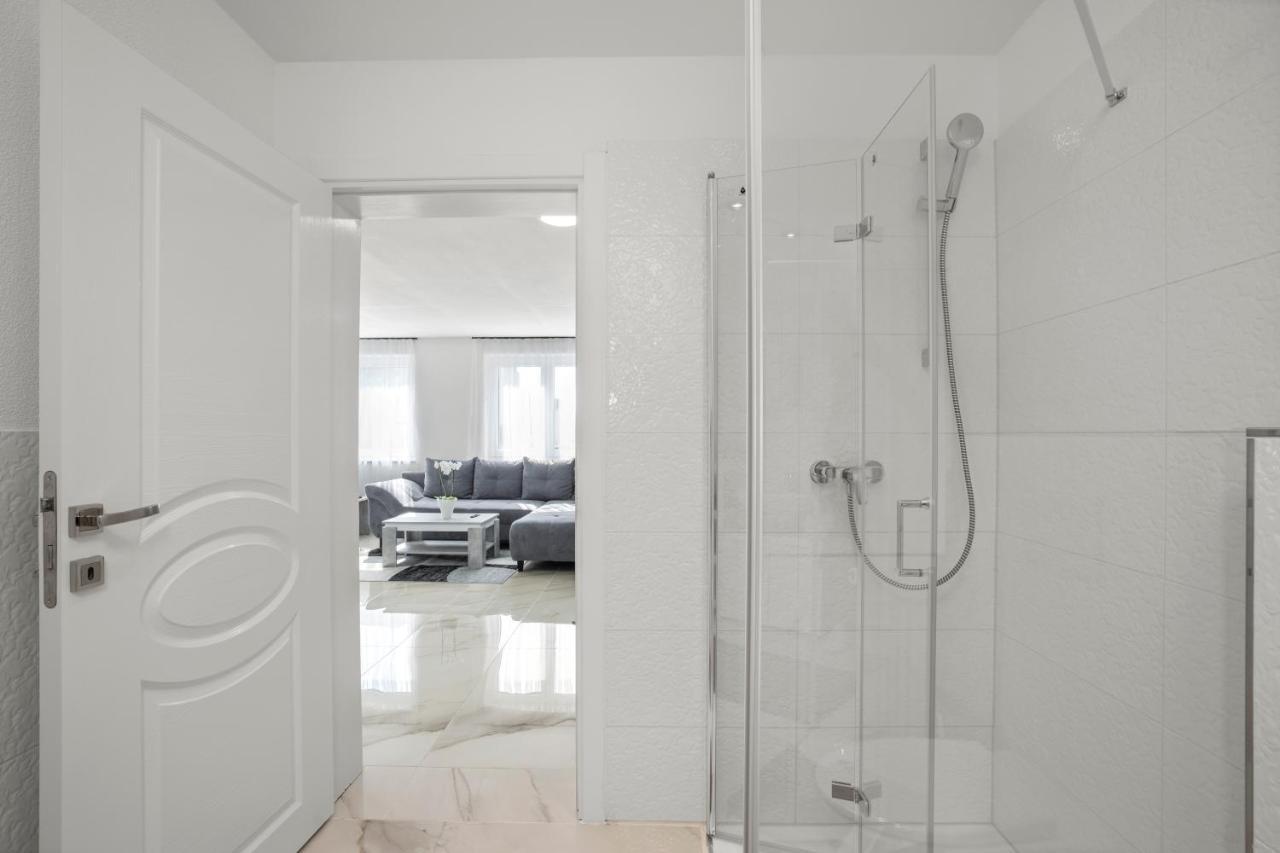 Mendoza Ailingen Apartment